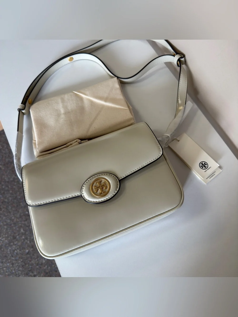 Tory Burch tory burch